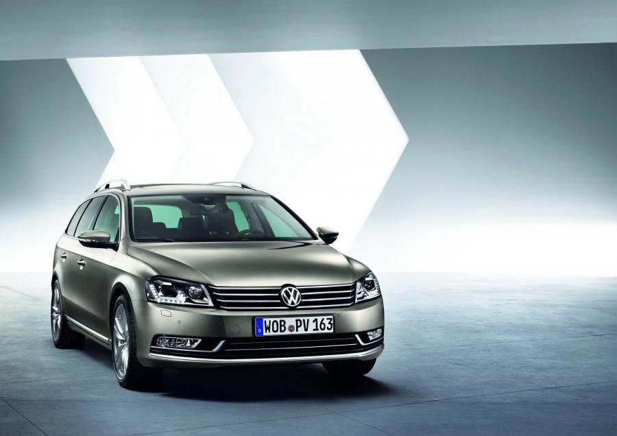  Volkswagen Passat Variant 2010 года  (фото 28 из 31)